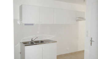 Immeuble  120 m² à vendre à Clermont-l'Hérault (34800)