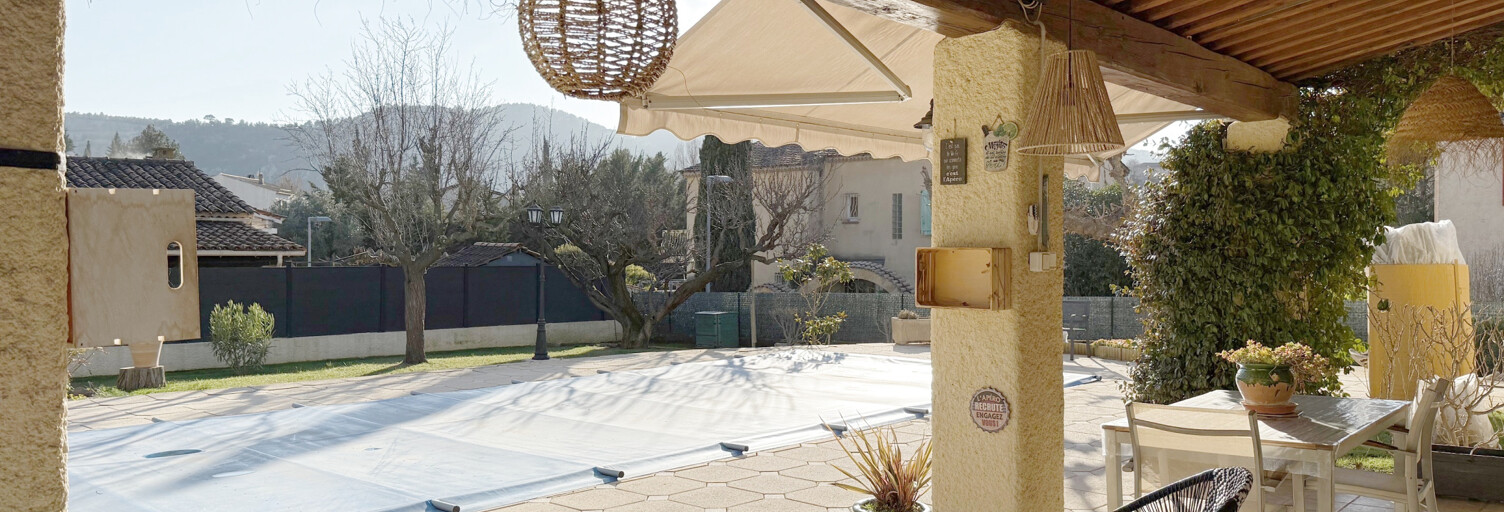 Maison 8 Pièces 205 m² à vendre à Évenos (83330)