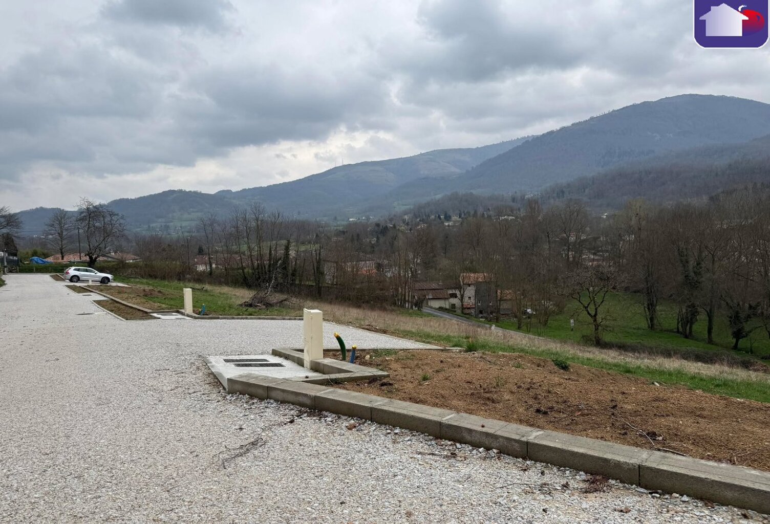 Vente terrain  1305 m² Foix (09000) — photo 1