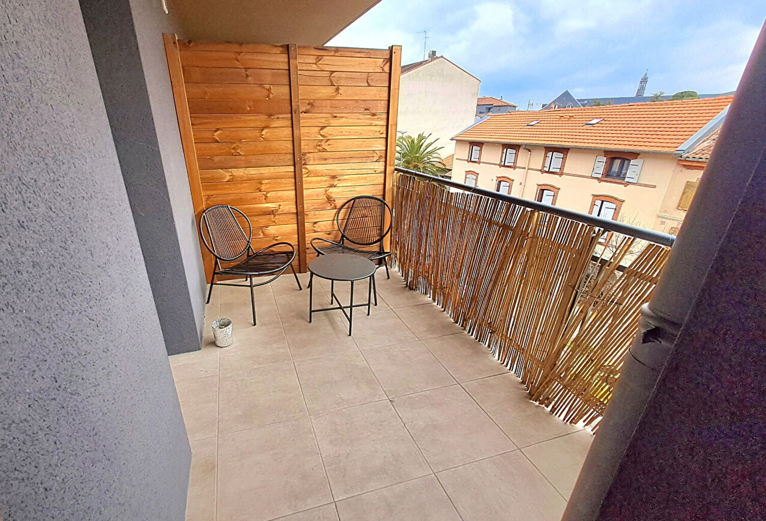 VENDU - Appartement Type 2  Neuf avec  sa place de stationnement privative — photo 1