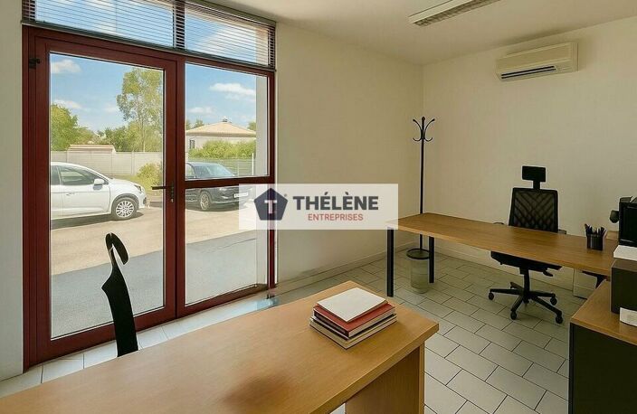 BUREAUX à LOUER — photo 3