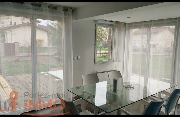 Villa — photo 5
