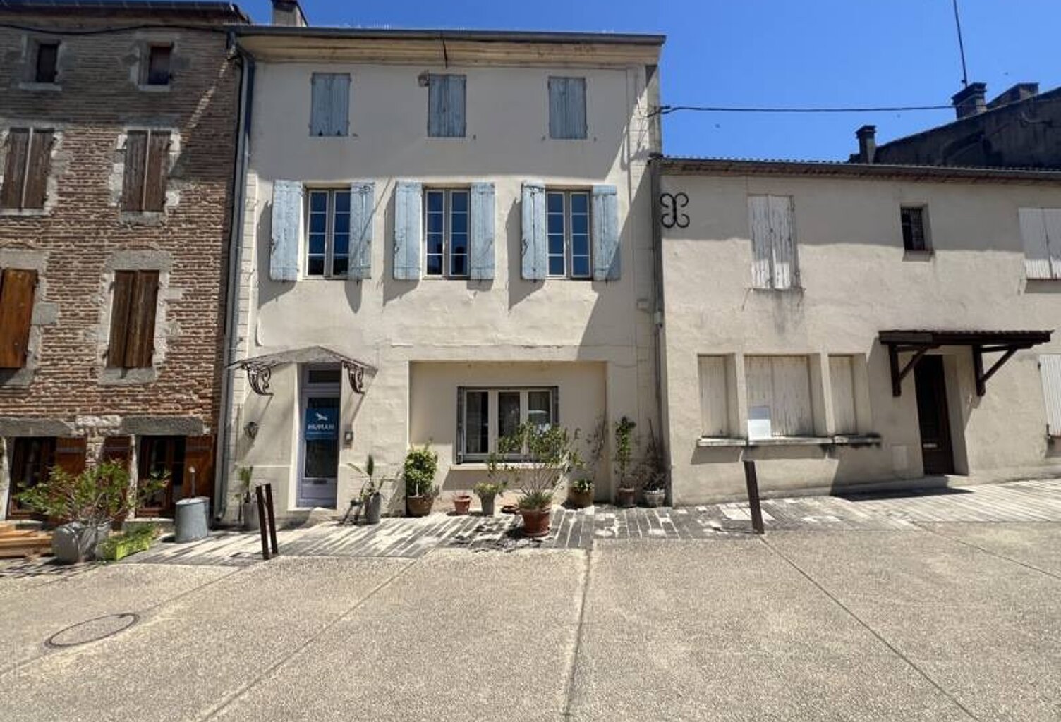 Maison de bourg de 4 pièces principales — photo 1