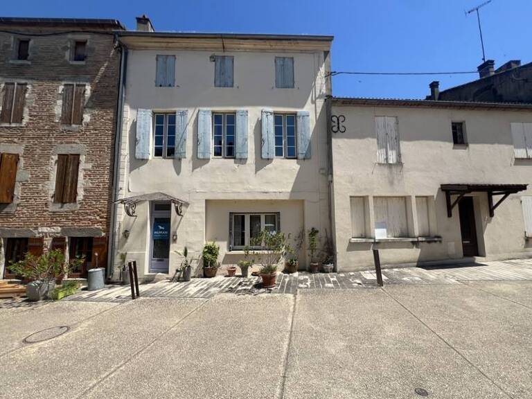 Maison de bourg de 4 pièces principales — photo 1