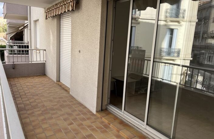 Vente appartement 4 pièces 85 m² Béziers (34500) — photo 2