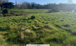 Terrain  968 m² à vendre à Creys-Mépieu (38510)