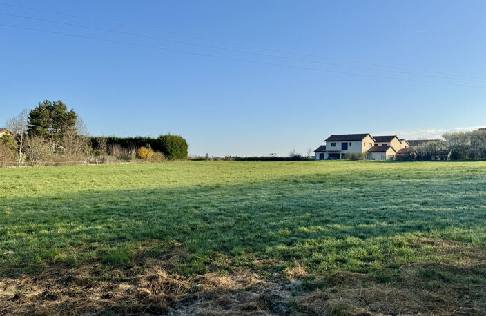 Maison de 136m2 sur 755m2 de terrain à Lissieu proximité Lim — photo 4