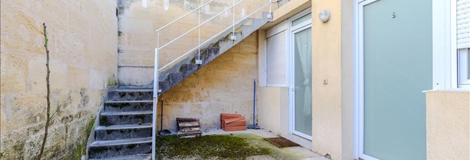 Immeuble   m² à vendre à Castillon-la-Bataille (33350)