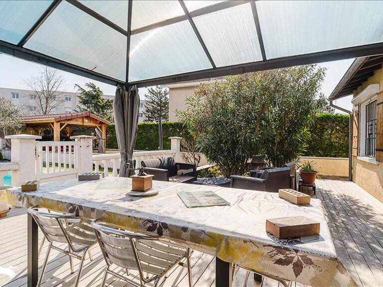 Villa de 4 pièces principales — photo 1