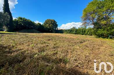 Terrain  210000 €