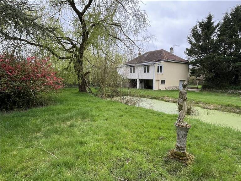Pavillon de 7 pièces principales — photo 1