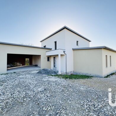 Maison 7 pièces 250000 €