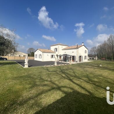 Maison 8 pièces 588000 €