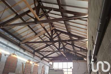 Immeuble  208000 €