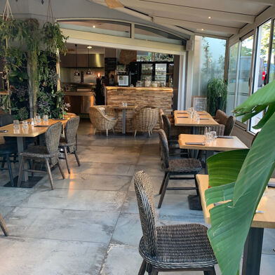 Commerce  465000 €