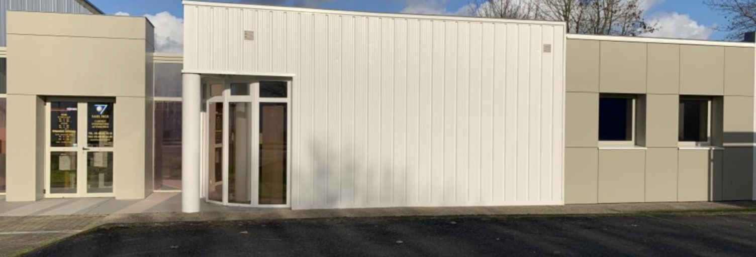 Commerce  132 m² à louer à Poitiers (86000)