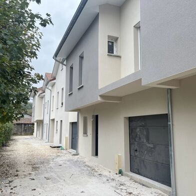 Maison 6 pièces 215000 €