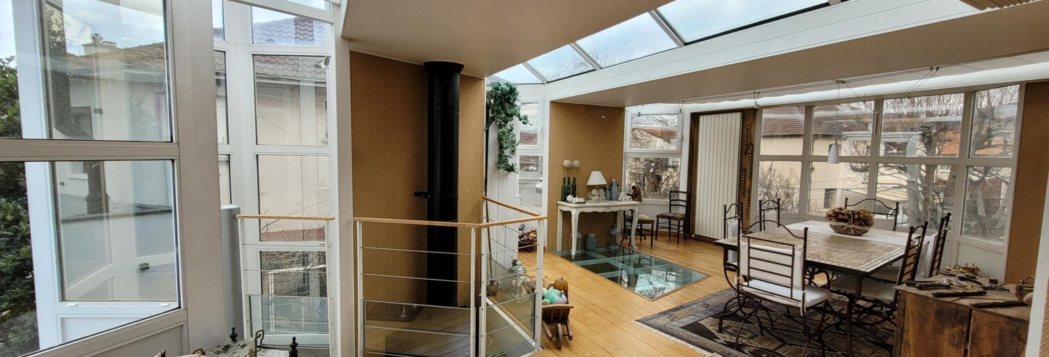 Maison 8 Pièces 280 m² à vendre à Clermont-Ferrand (63000)