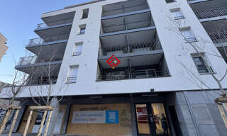 Commerce  88 m² à louer à Grenoble (38000)