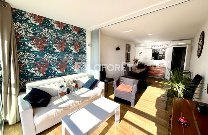 PALAVAS 1ERE LIGNE Superbe T2 VUE MER 180° — photo 2