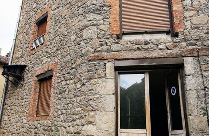ensemble immobilier 220 m² - Fort potentiel (commerce + — photo 2