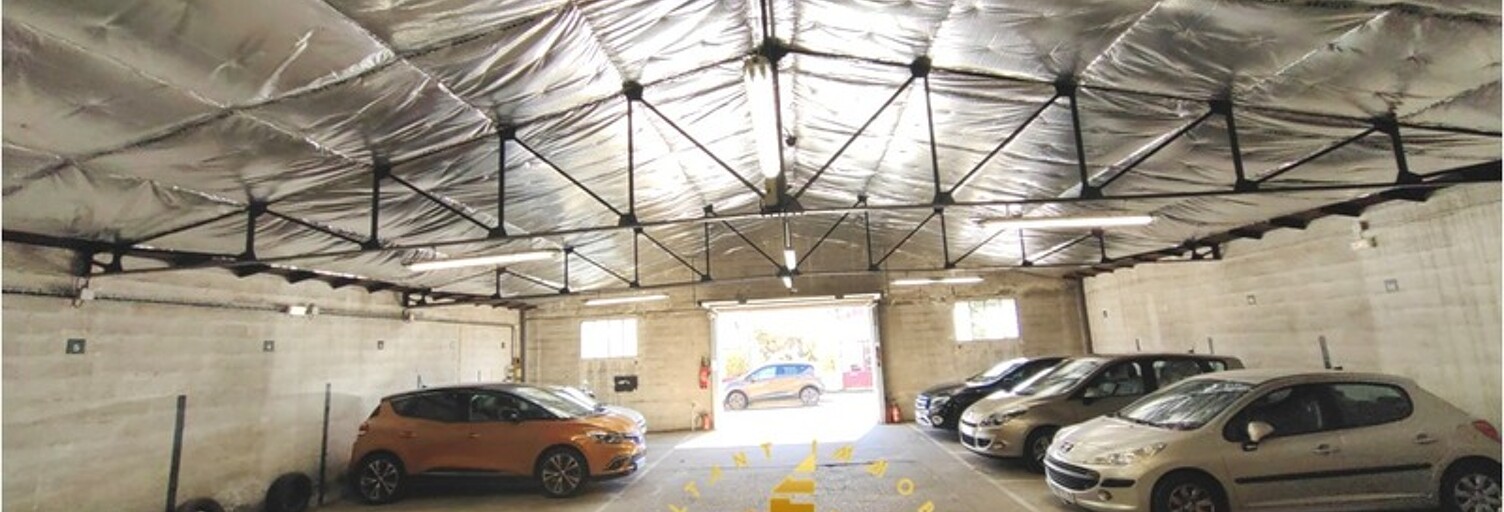 Garage  301 m² à vendre à Bordeaux (33100)