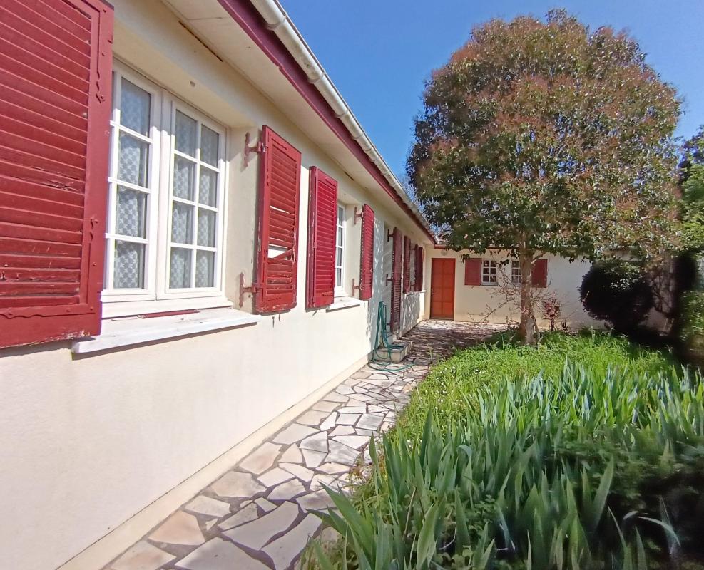 Villa / Maison 8 pièces  à vendre Dompierre-sur-Mer 17139