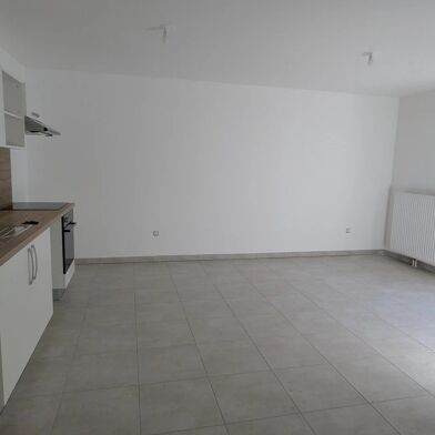 Appartement 4 pièces 273500 €