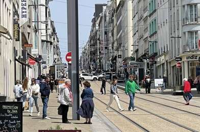 Commerce 2 pièces 175000 €