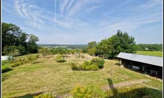 Maison 9 Pièces 270 m² à vendre à Saint-Georges-sur-Baulche (89000)