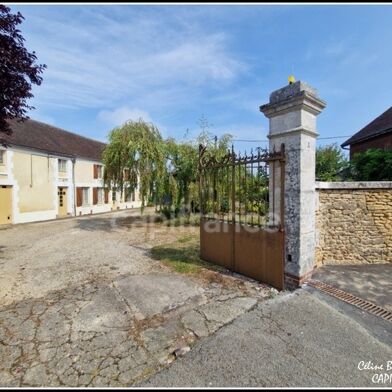 Maison 9 pièces 365000 €