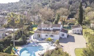 Maison 8 Pièces 204 m² à vendre à Opio (06650)