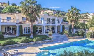 Maison 9 Pièces 460 m² à vendre à Antibes (06600)