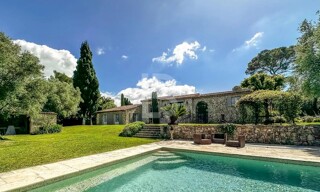 Maison 9 Pièces 380 m² à vendre à Mougins (06250)