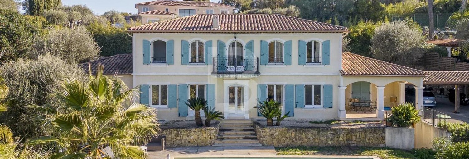 Maison 8 Pièces 232 m² à vendre à Mougins (06250)