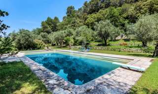 Maison 11 Pièces 260 m² à vendre à Grasse (06130)