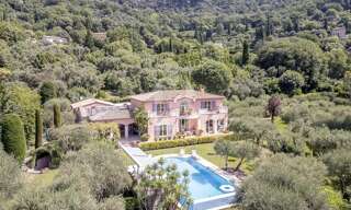 Maison 6 Pièces 365 m² à vendre à Grasse (06130)