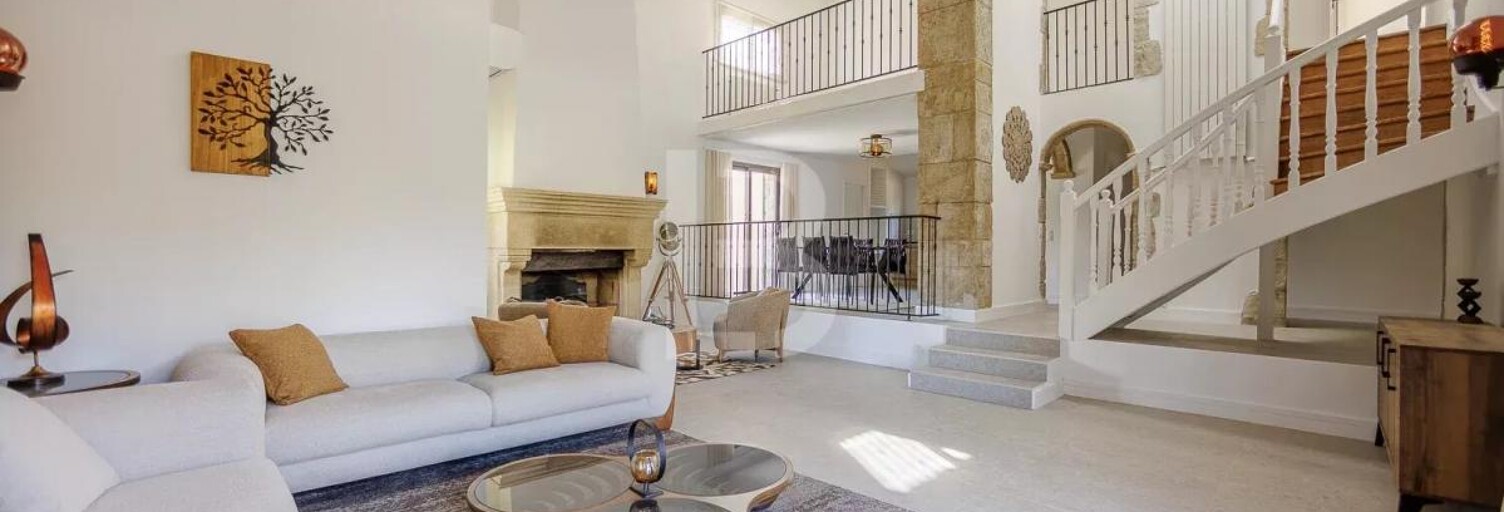 Maison 7 Pièces 181 m² à vendre à Valbonne (06560)