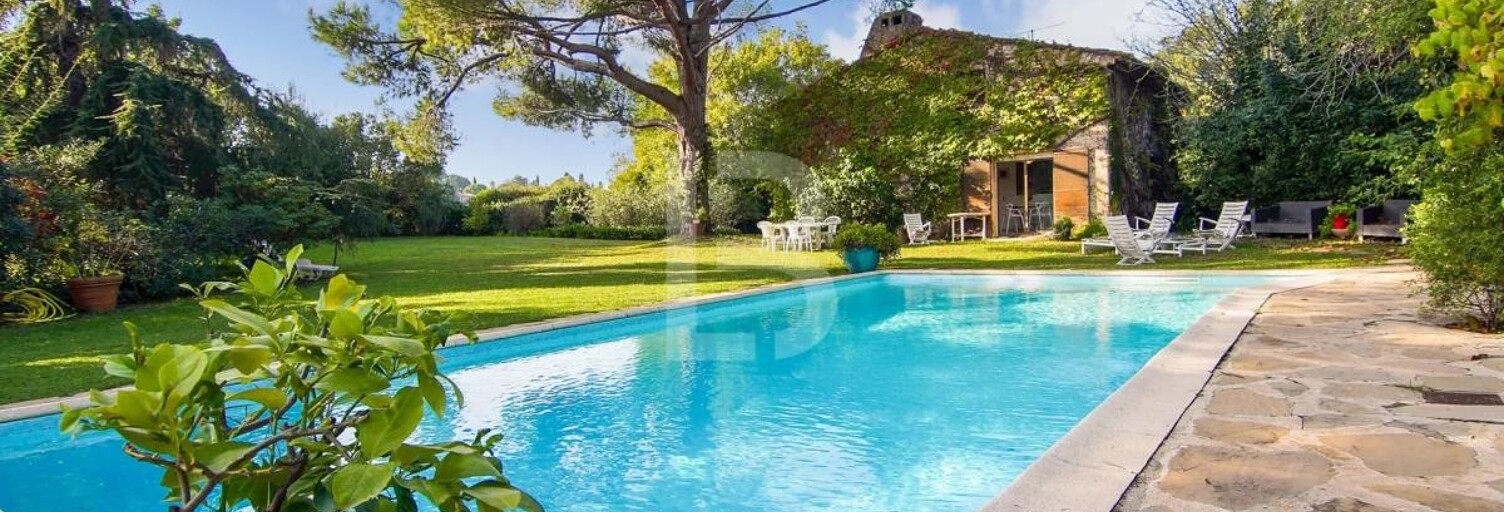 Maison 7 Pièces 250 m² à vendre à Mougins (06250)