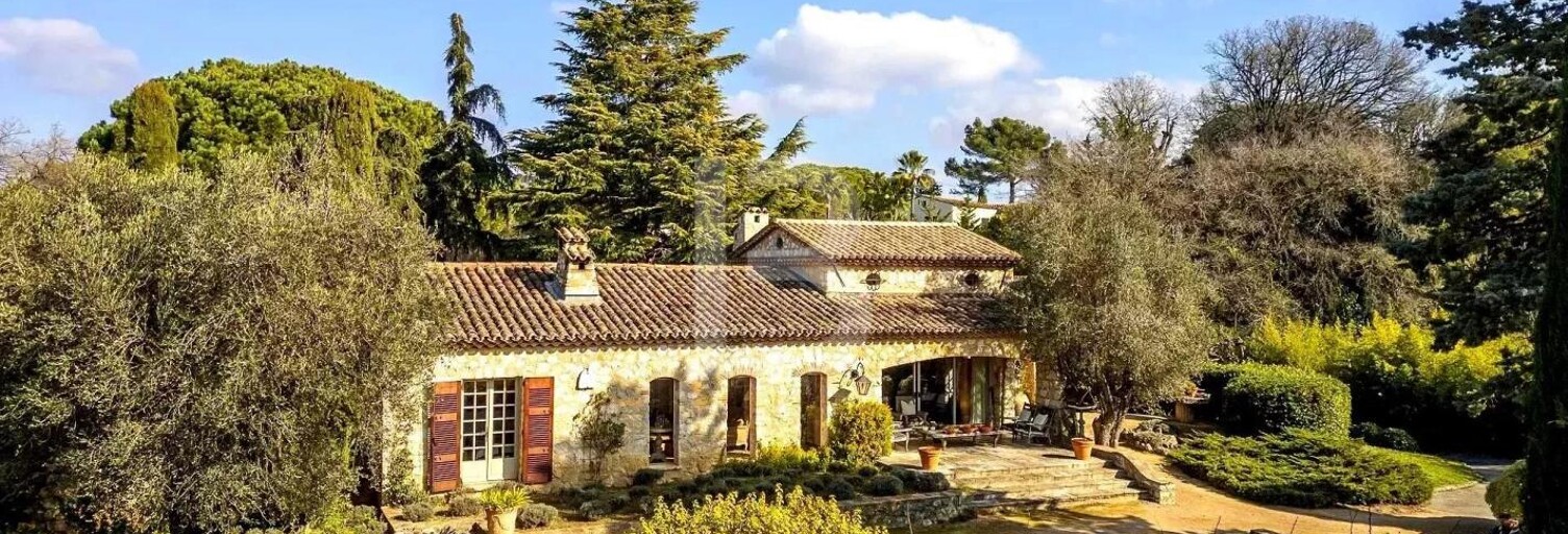 Maison 7 Pièces 252 m² à vendre à Mougins (06250)