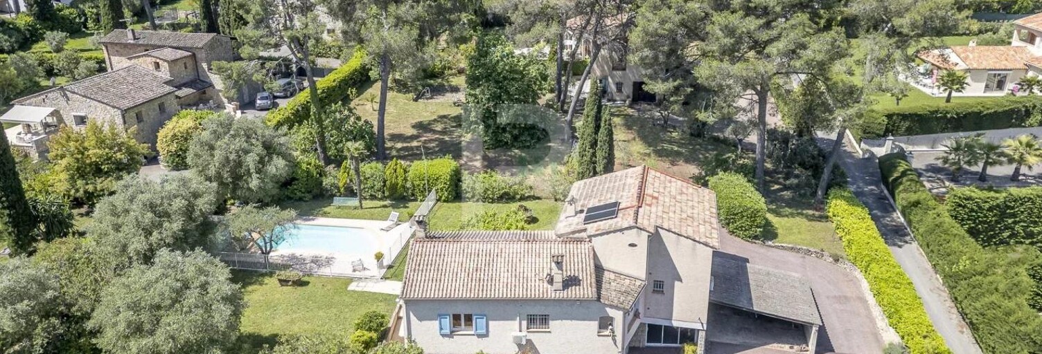 Maison 9 Pièces 238 m² à vendre à Mougins (06250)