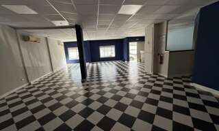 Commerce  115 m² à louer à Saint-Denis (97400)