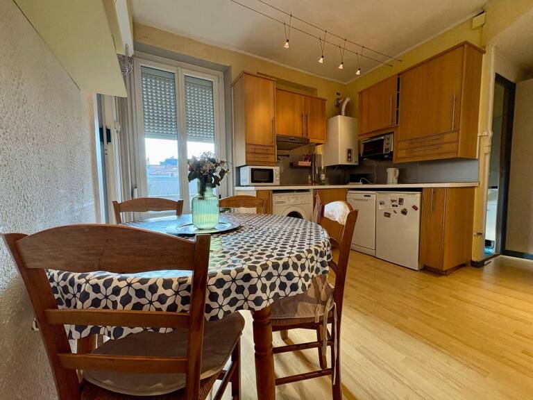 Appartement À Vendre — photo 1