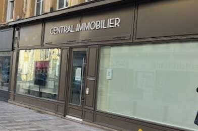 Commerce  210000 €