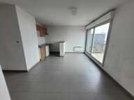 Blagnac T2 dernier étage grande terrasse et garage double — photo 4
