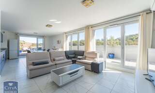 Appartement 3 Pièces 96 m² à vendre à Cenon (33150)