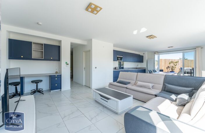 Vente appartement 3 pièces 96 m² Cenon (33150) — photo 2