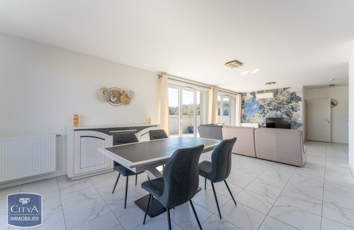 Vente appartement 3 pièces 96 m² Cenon (33150) — photo 4