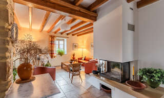 Maison 8 Pièces 204 m² à vendre à Ville-sur-Jarnioux (69640)