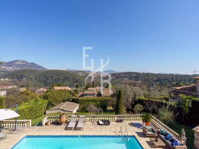 FORTE BAISSE DE PRIX!!!   Villa d'exception à Vence — photo du bien
